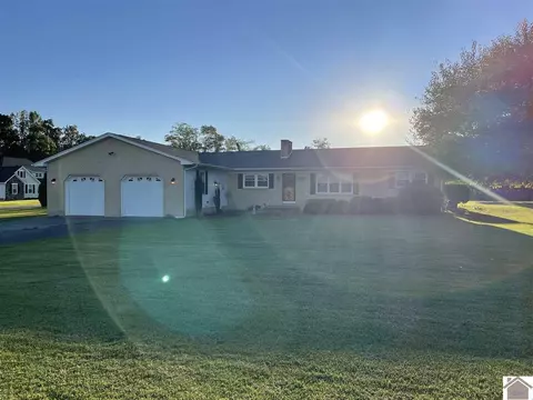 2173 Rob Mason Rd, Murray, KY 42071 photo 1
