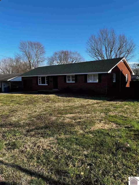 1663 Ryan Ave, Murray, KY 42071 photo 1
