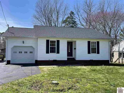 212 Irvan St, Murray, KY 42071 photo 1