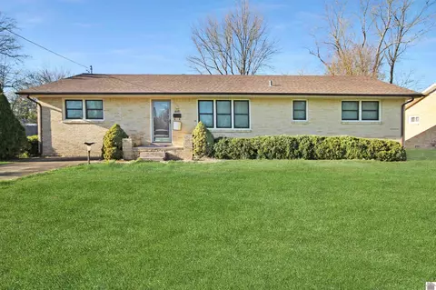1668 Calloway Ave, Murray, KY 42071 photo 1