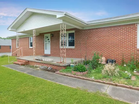 109 Cherry Corner Rd, Murray, KY 42071 photo 1
