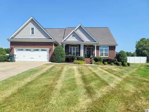 1624 Eagle Cv, Paducah, KY 42001 photo 1