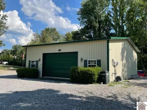675 Blue Springs Blvd, Cadiz, KY 42211