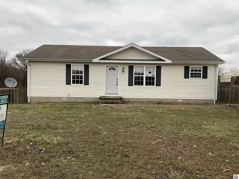 90 Hardy Rd, Cadiz, KY 42211
