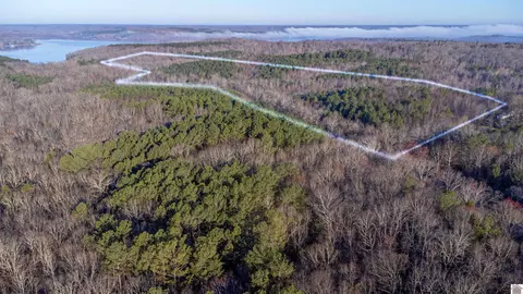 00 Carlson, New Concord, KY 42076