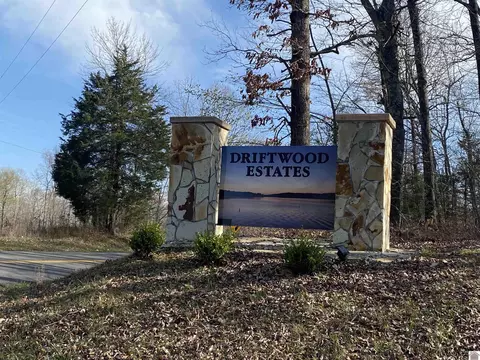 000 Parkview Dr, Eddyville, KY 42038