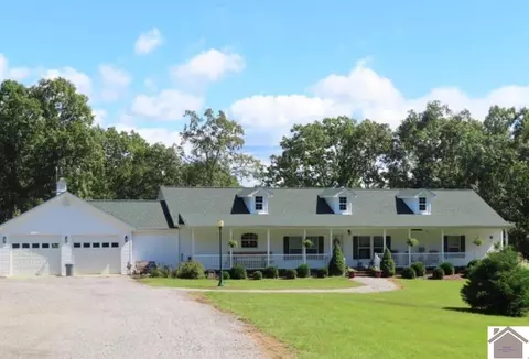 3216 Rowlett Trl, Murray, KY 42071