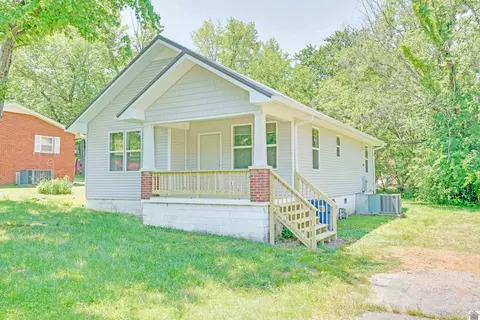 803 N 17th St, Murray, KY 42071