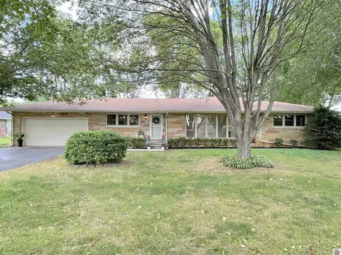 1107 Circarama, Murray, KY 42071 photo 1