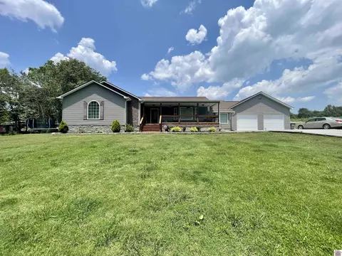 270 Rohrer Rd, Mayfield, KY 42066