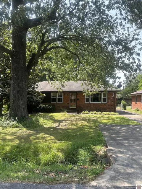 3008 Harrison St, Paducah, KY 42001