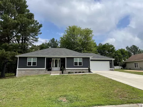 1231 Masters Dr, Mayfield, KY 42066