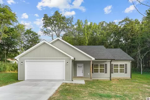 20 Lakeshore Dr, Mayfield, KY 42066