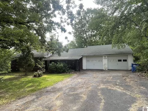 115 Circle Dr, Benton, KY 42025