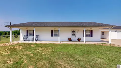 14 Hill Dr, Murray, KY 42071