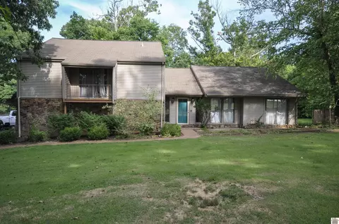5960 Houser Rd, Paducah, KY 42003