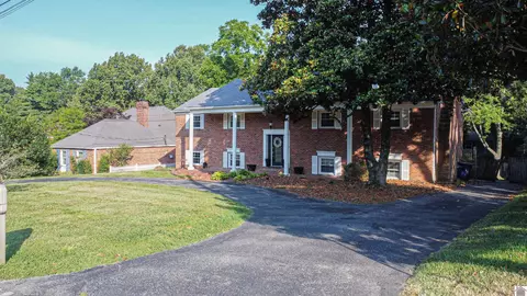 3933 Primrose Pl, Paducah, KY 42001