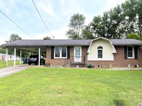 1604 Catalina Ct, Murray, KY 42071