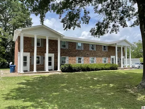 1600 Wiswell Rd, Murray, KY 42071