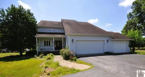 112 Autumn Ln, Marion, KY 42064