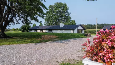 1519 Peach Orchard Rd, Murray, KY 42071