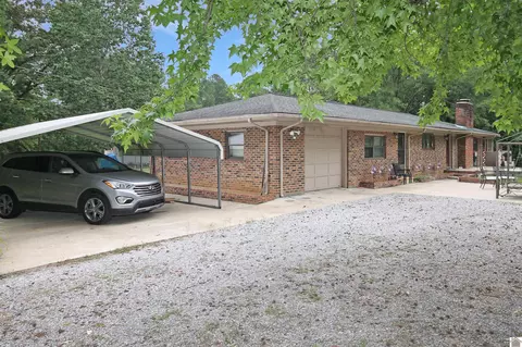 20 Franklin Dr, Murray, KY 42071