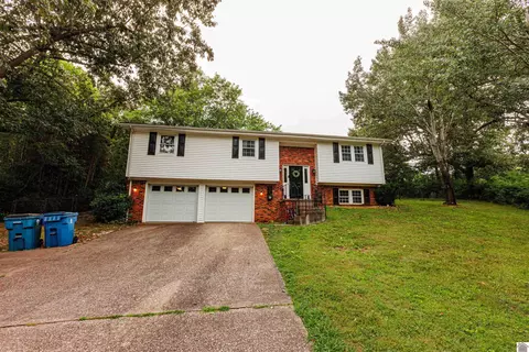 235 Daytona St, Paducah, KY 42003