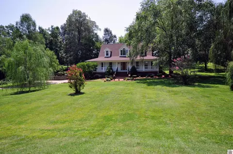 320 Waverly Pl, Paducah, KY 42001