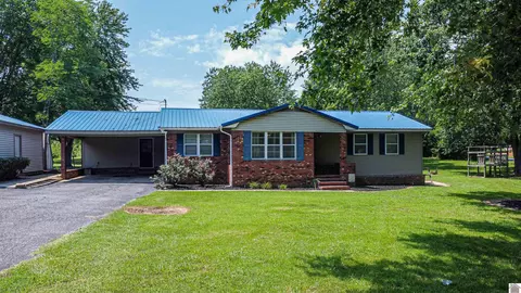 137 Bethlehem Church Rd, Benton, KY 42025