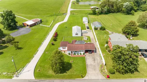118 Coplen Rd, Mayfield, KY 42066