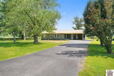 635 Midway, Murray, KY 42071
