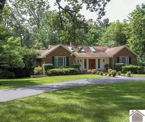 4240 Pines Rd, Paducah, KY 42001