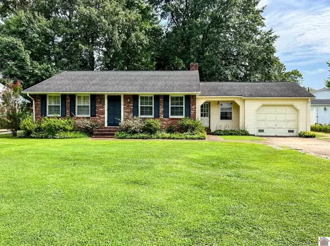 618 Hillside Dr, Mayfield, KY 42066