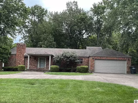 4120 Minnich Ave, Paducah, KY 42001