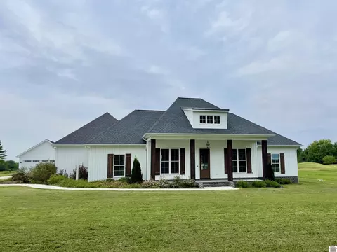 985 Ashley Dr, Kevil, KY 42053