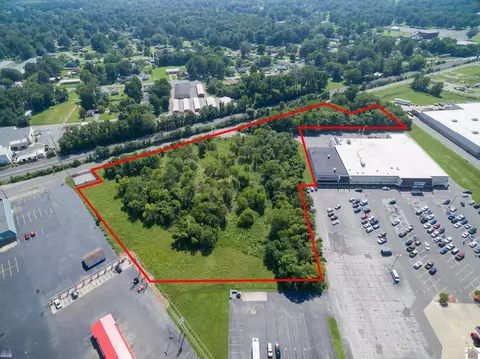 3100 Clarks River Ferry Rd, Paducah, KY 42003