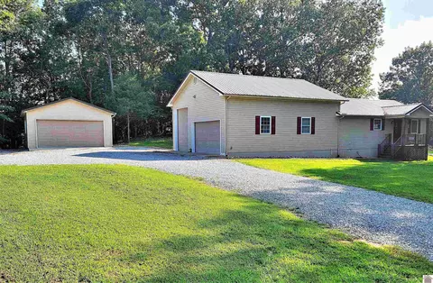 44 Nickles Rd, Cadiz, KY 42211