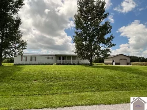 4429 Old Fredonia Rd, Fredonia, KY 42411