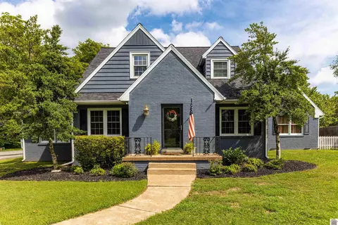 4000 Sunset Dr, Paducah, KY 42001