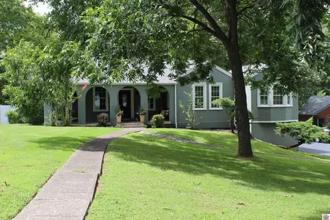 101 Vine, Paducah, KY 42001