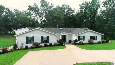246 Trout, Murray, KY 42071