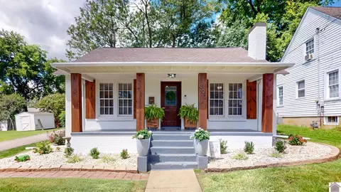 302 S 5th St, Murray, KY 42071