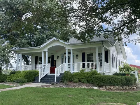 400 Faxon Rd, Murray, KY 42071
