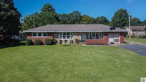4918 Epperson Rd, Paducah, KY 42003