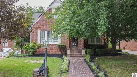 3328 Buckner Ln, Paducah, KY 42001