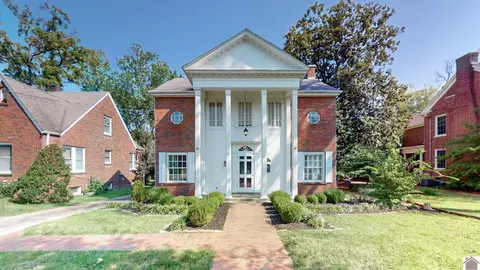 806 Main, Murray, KY 42071