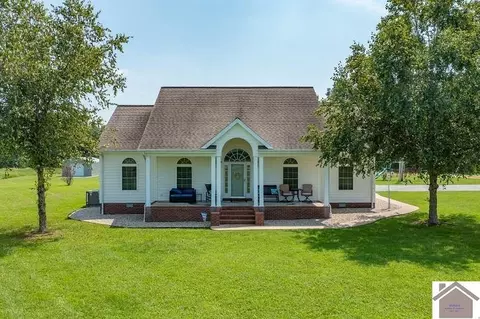 5002 St Rt 131, Mayfield, KY 42066