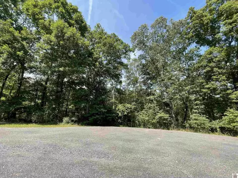 Trails End Lane, Murray, KY 42071