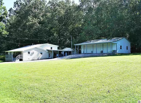 102 Barkley Trl, Cadiz, KY 42211