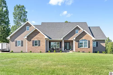 915 Rose Ln, Eddyville, KY 42038